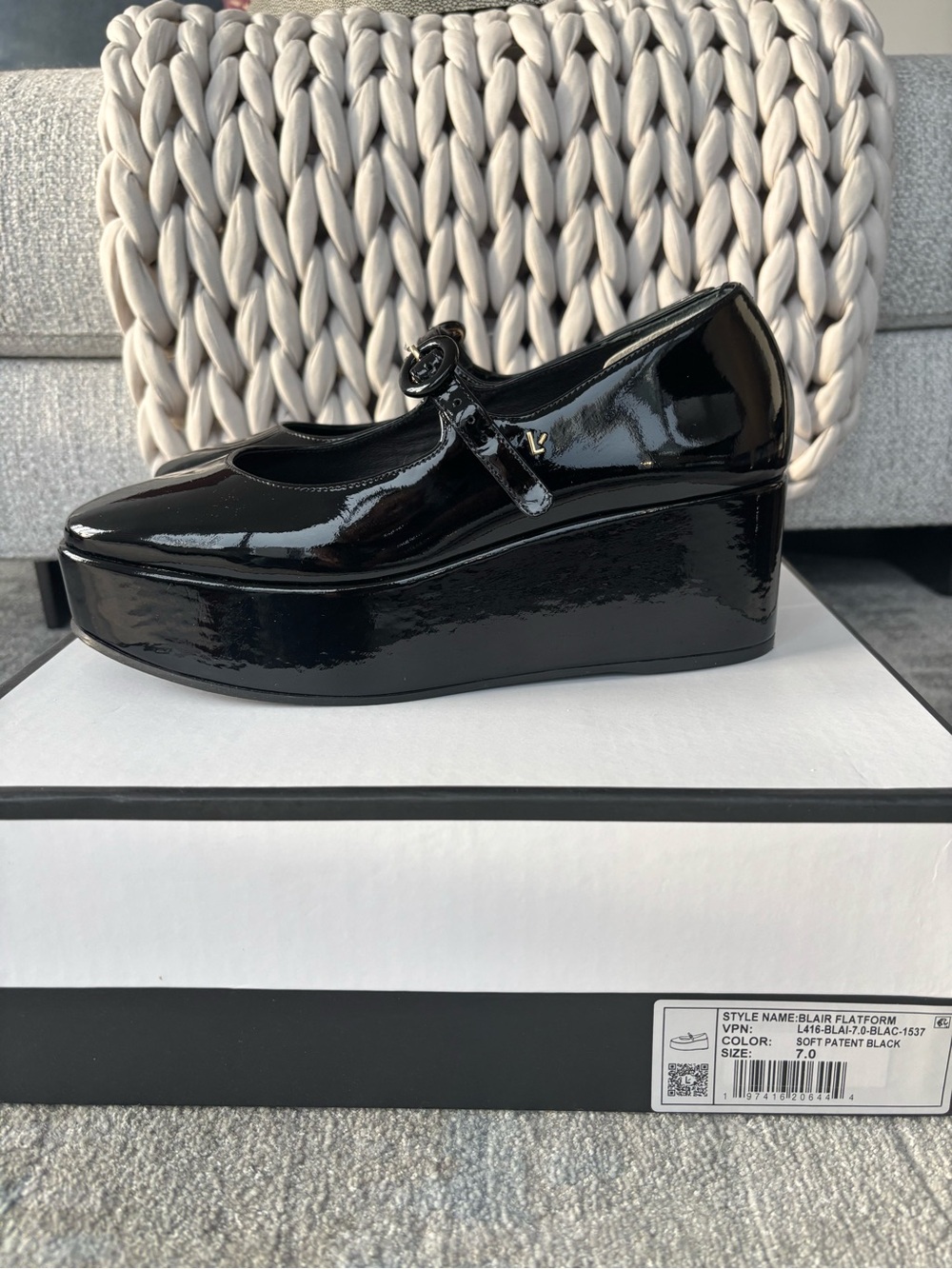 New In Box - Larroude Blair Flatform Mary Janes Size 7 - Picture 6 of 13